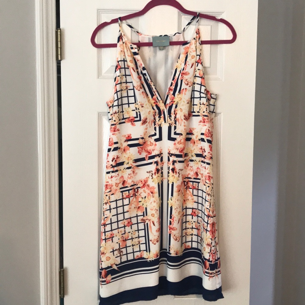 Floral shift dress